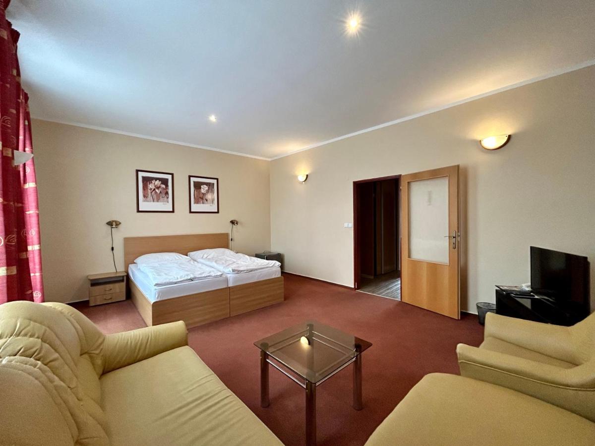 Hotel Rohac Trstená Εξωτερικό φωτογραφία