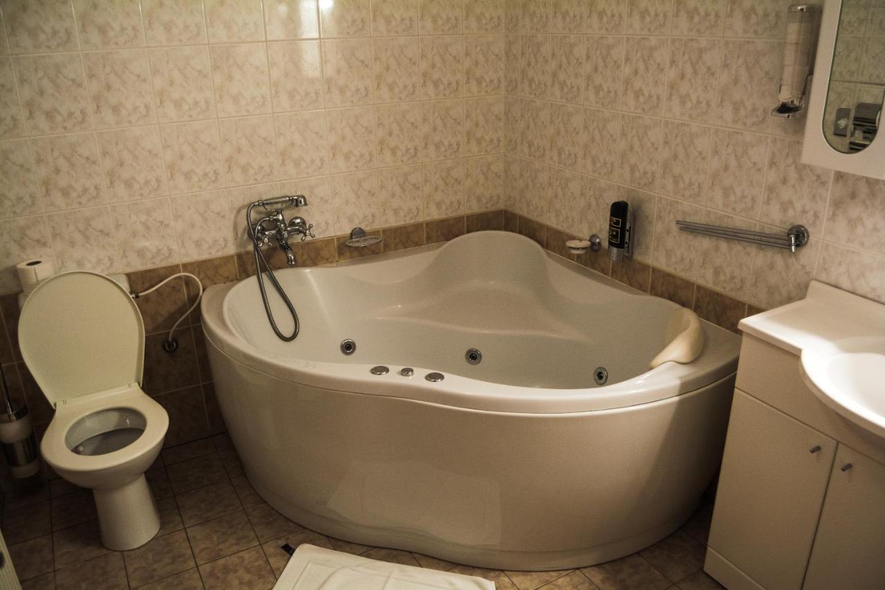 Hotel Rohac Trstená Εξωτερικό φωτογραφία